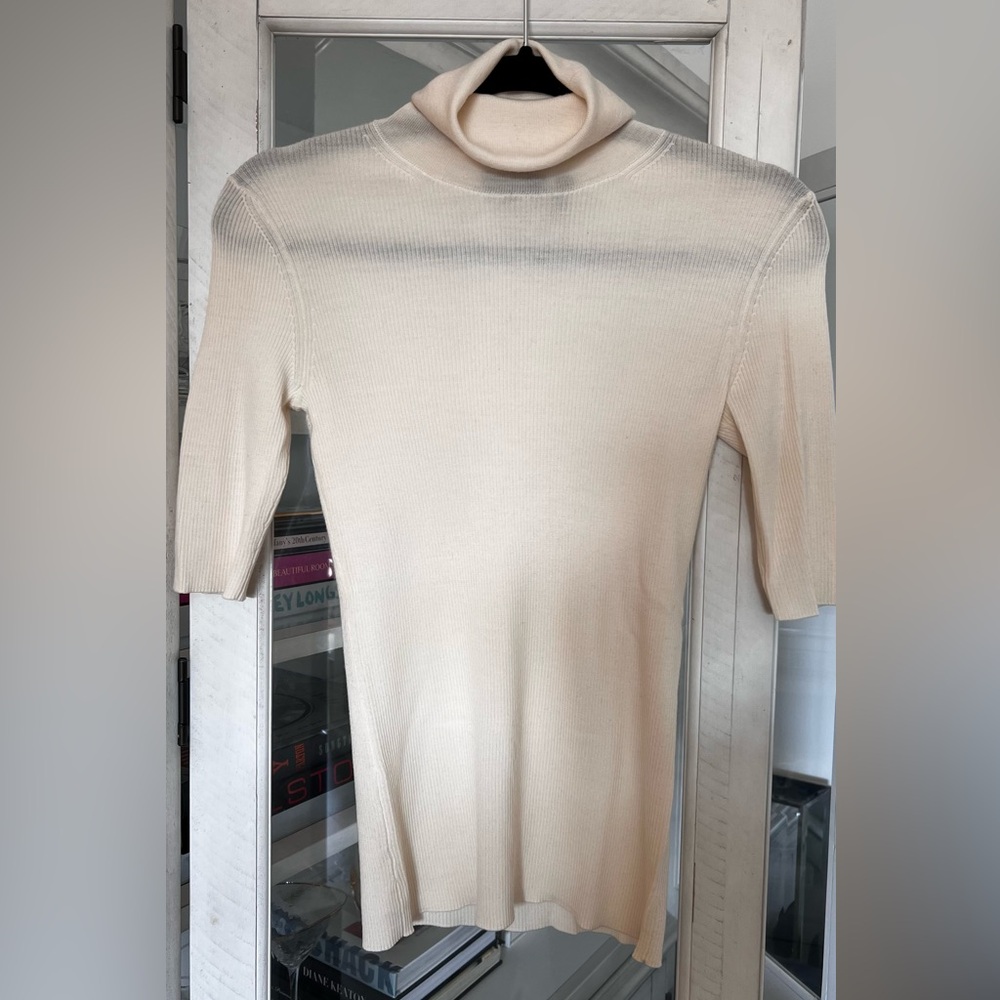 Theory Ivory/Cream Ribbed Knit Top